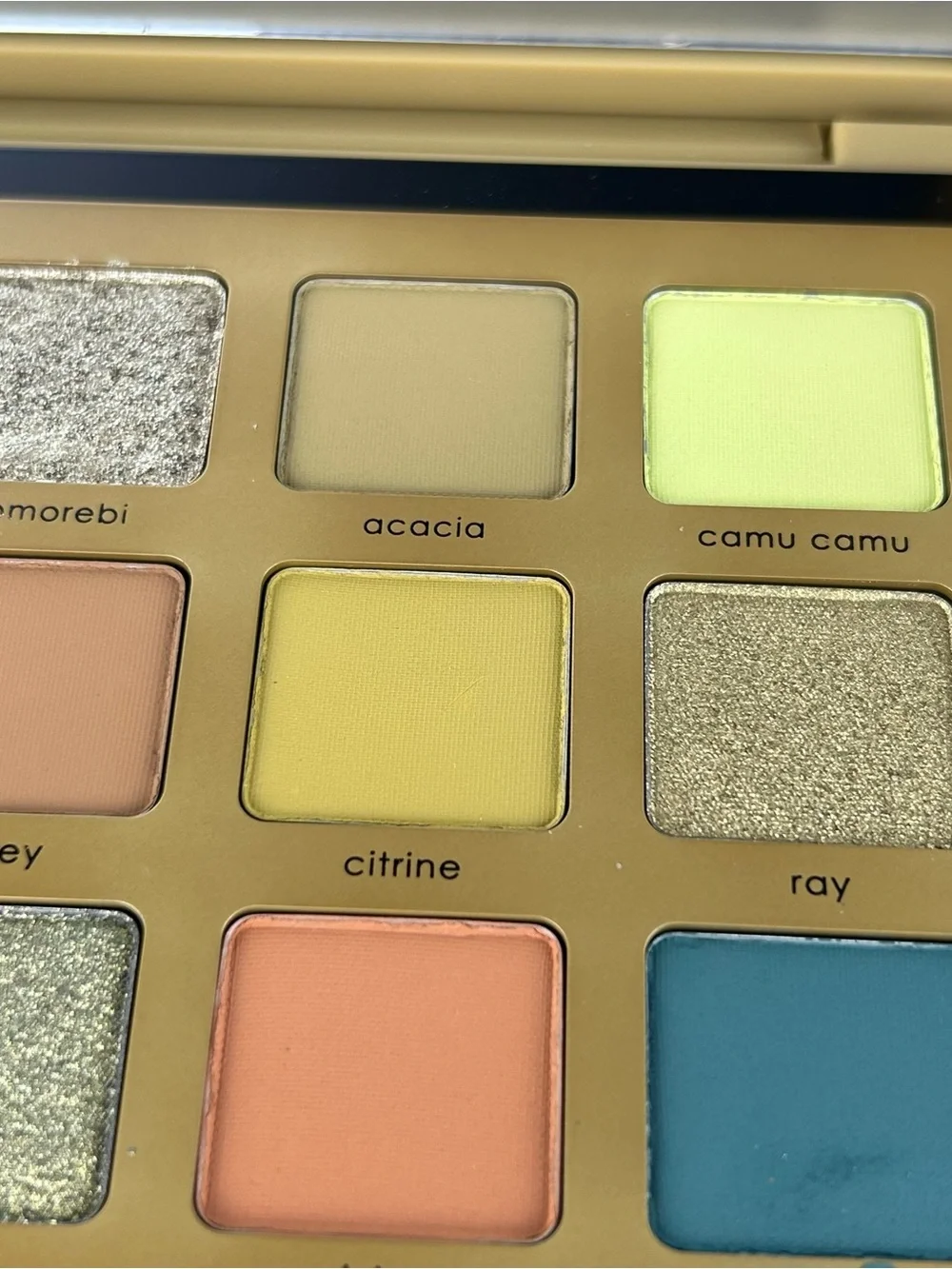 BNIB NATASHA DENONA YUCCA Eyeshadow PALETTE FULL SIZE 15 matte shimmer SHADES
